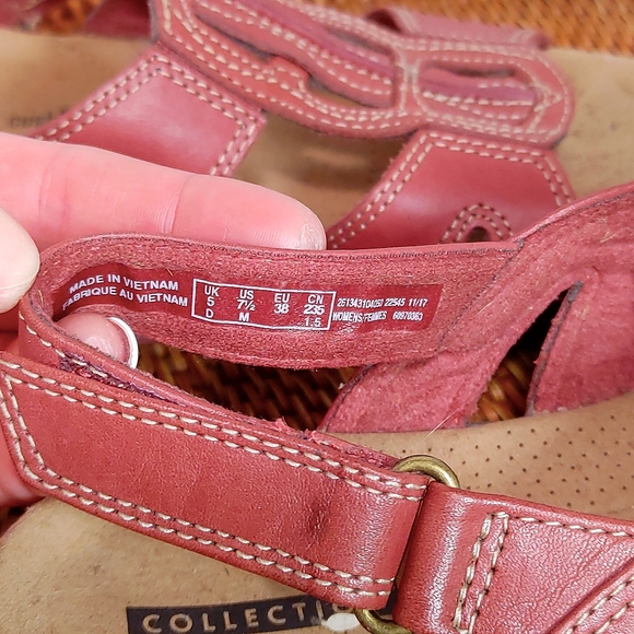 Clarks - Picture 6 of 8